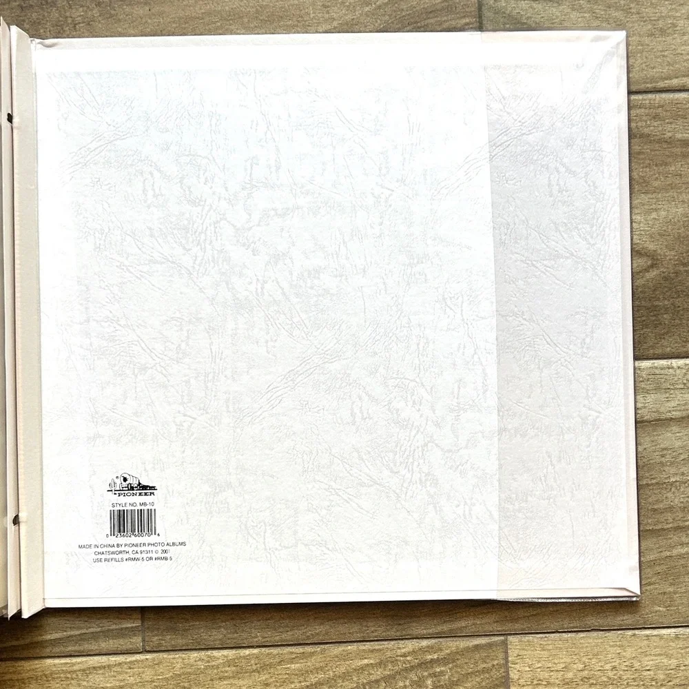 Vintage Pioneer Photo Album Memory Book Scrapbook  E-Z Load 12x12 White Gold New